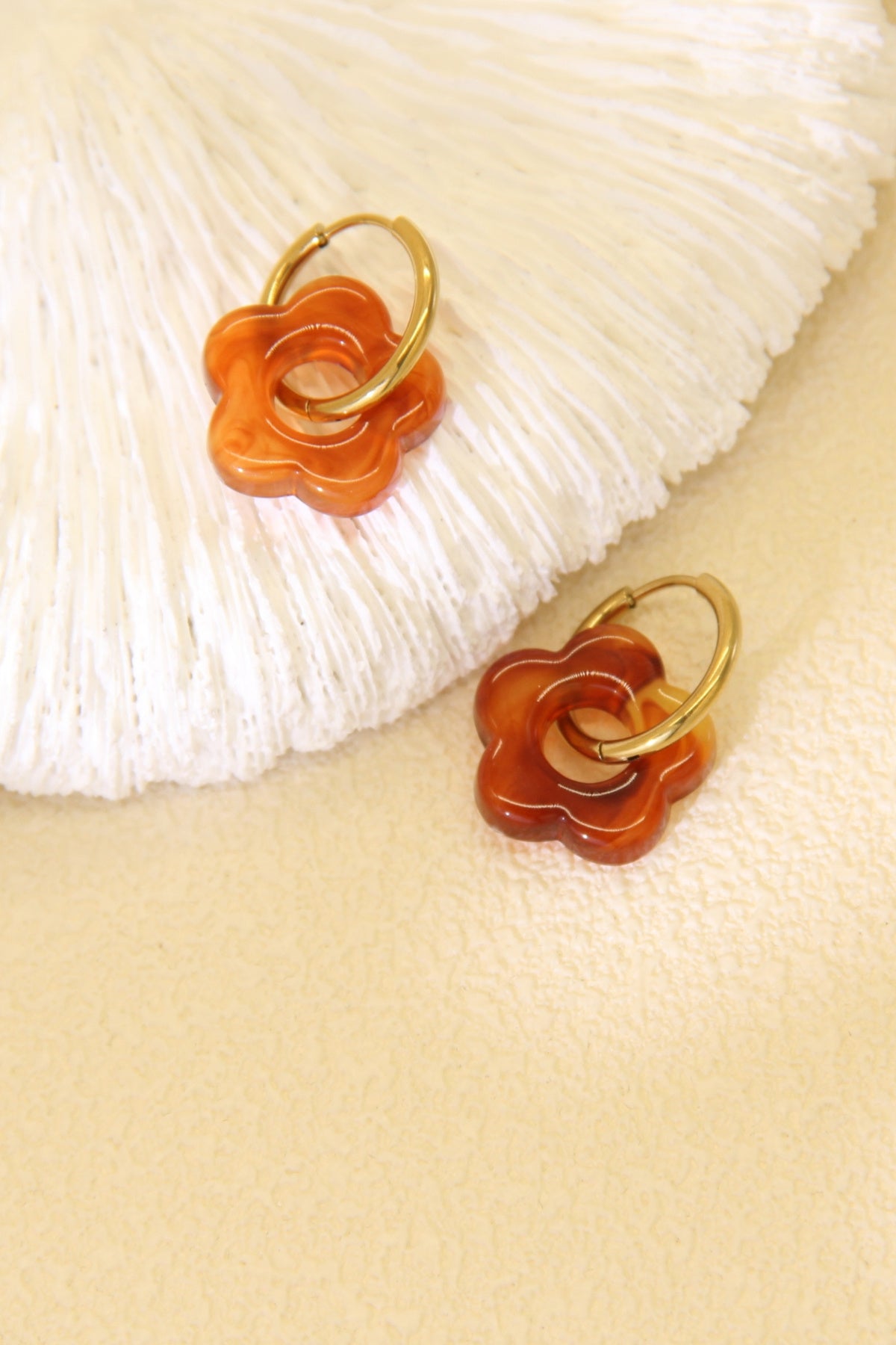 Boucles d’Oreilles Créoles Fleur