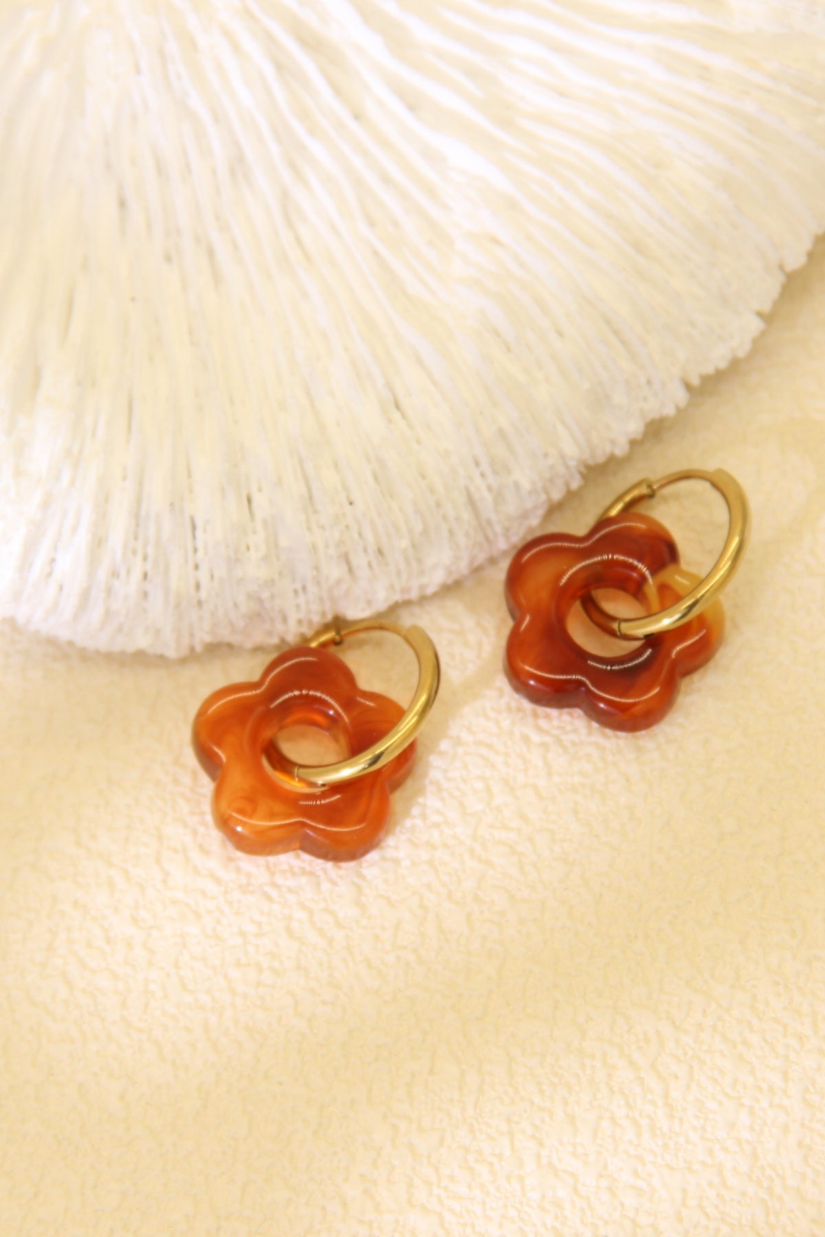 Boucles d’Oreilles Créoles Fleur